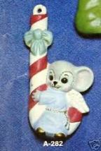 Alberta Ornaments 0282 Angel mouse on candy cane