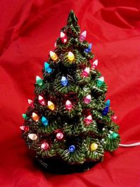 Nowell 1681 Sierra Spruce Tree (7 inch)